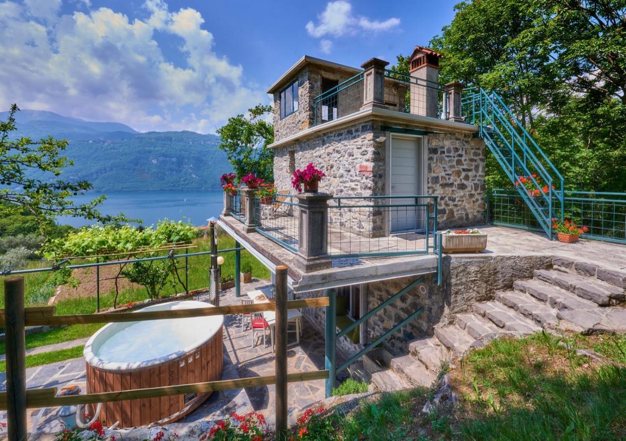 La Casetta Nel Bosco - Hot Tube And Sauna Lierna Εξωτερικό φωτογραφία