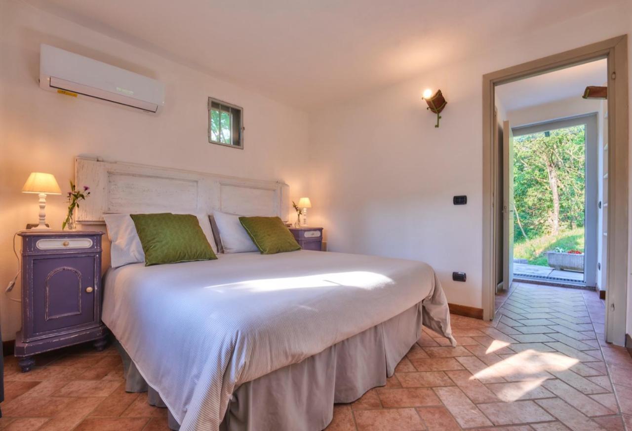 La Casetta Nel Bosco - Hot Tube And Sauna Lierna Εξωτερικό φωτογραφία